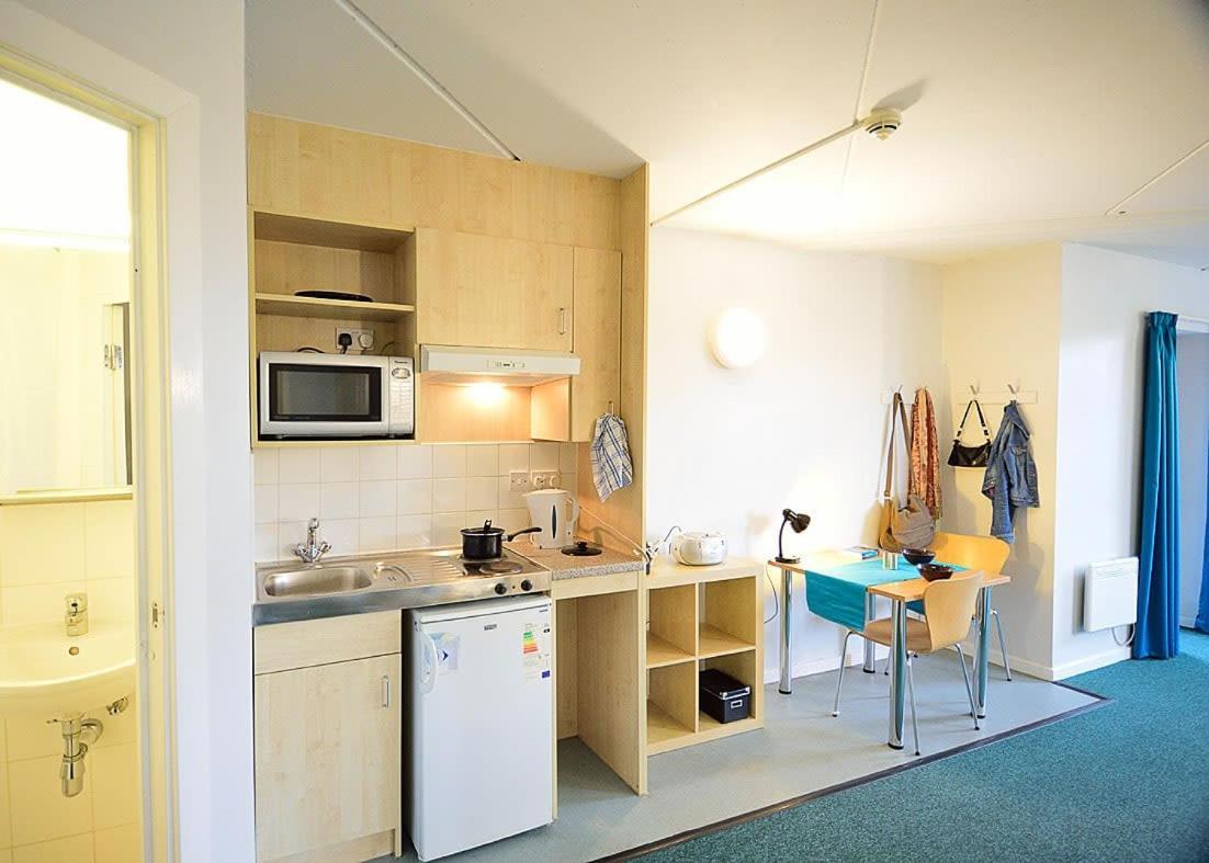 Broadgate Park Beeston Nottingham Apartment Exterior photo