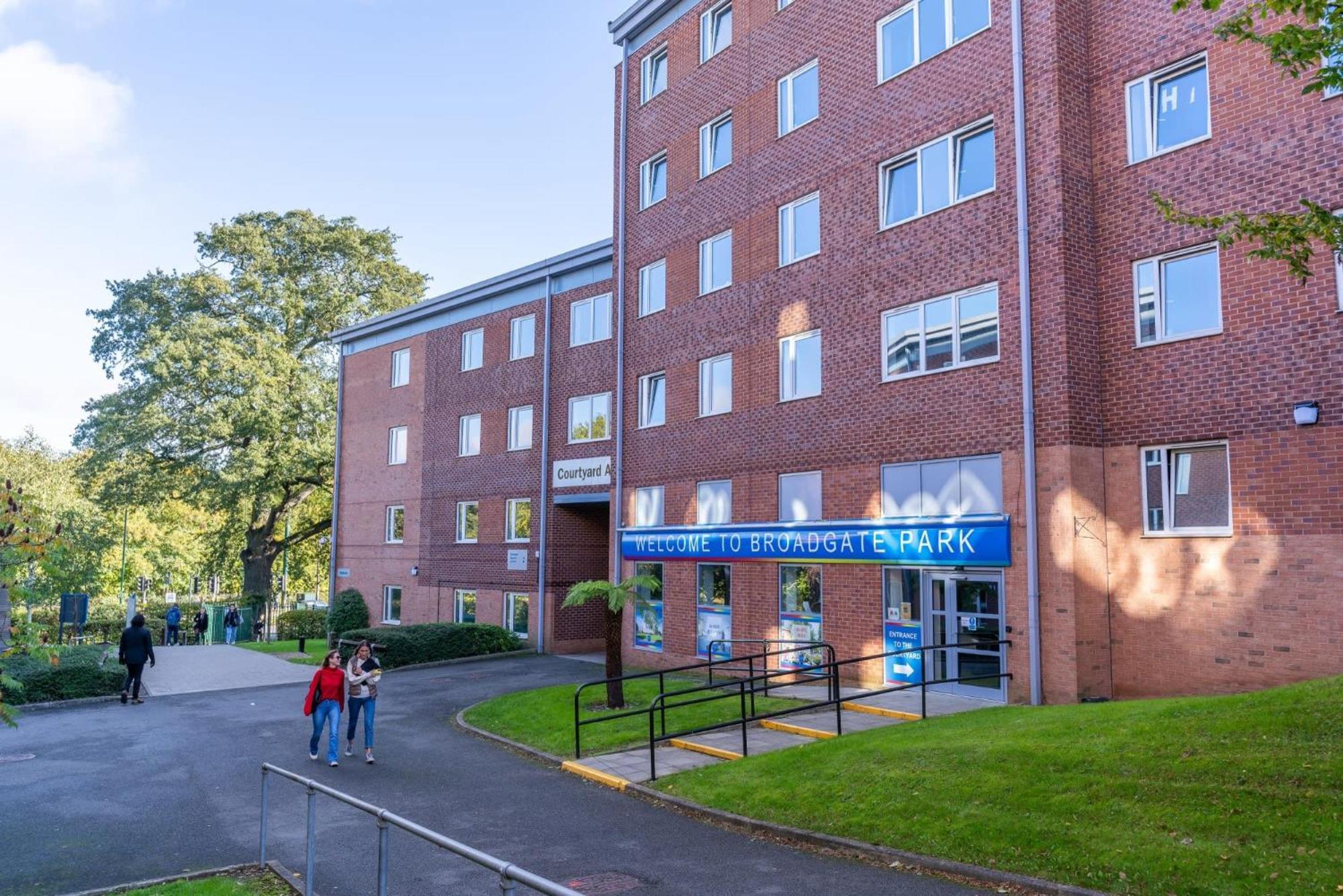 Broadgate Park Beeston Nottingham Apartment Exterior photo